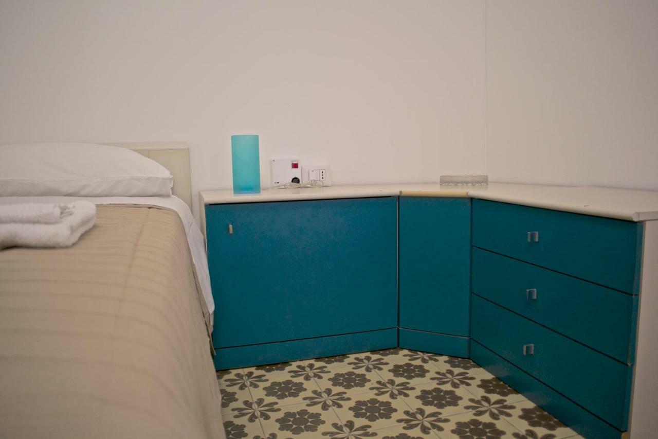 Il Piccolo Attico In Centro Apartman Pozzallo Kültér fotó